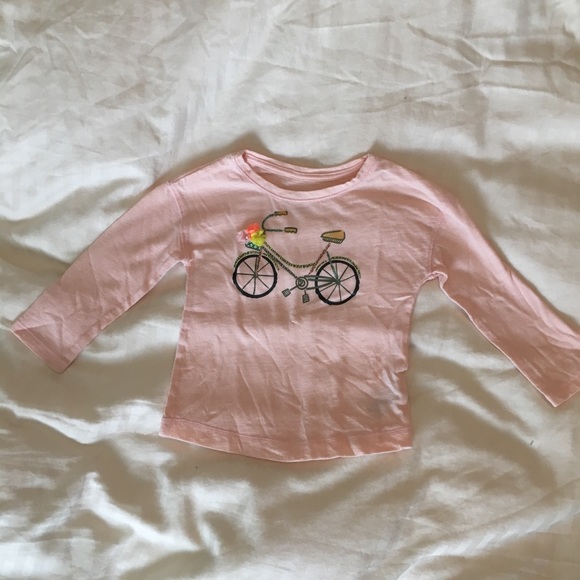 18-24 mo Spring Bundle - Picture 2 of 2